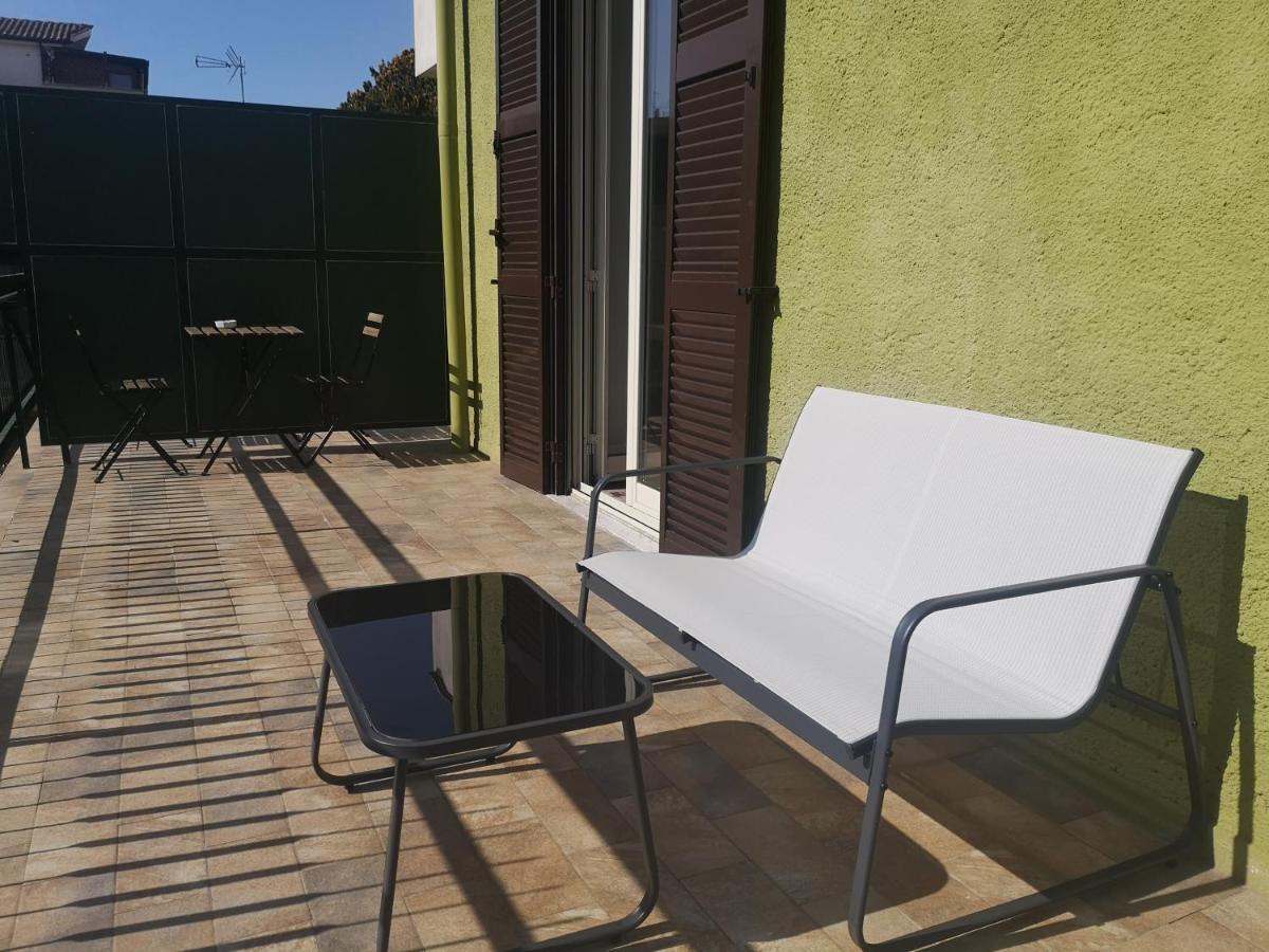 Casadei24 Daire Guidonia Dış mekan fotoğraf